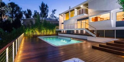 How To Choose The Best Decking For Your Climate And Lifestyle?