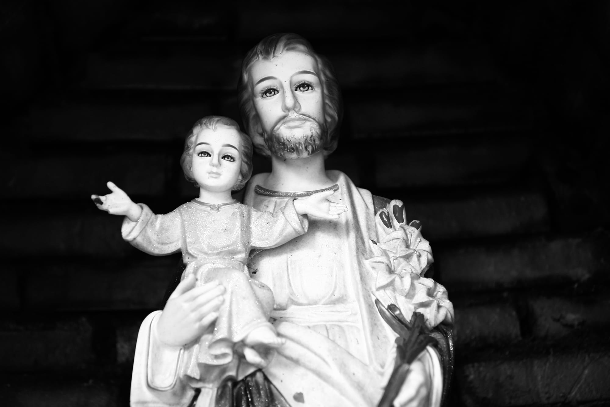 San Giuseppe e la Paternità: Un Viaggio tra Filosofia e Fede