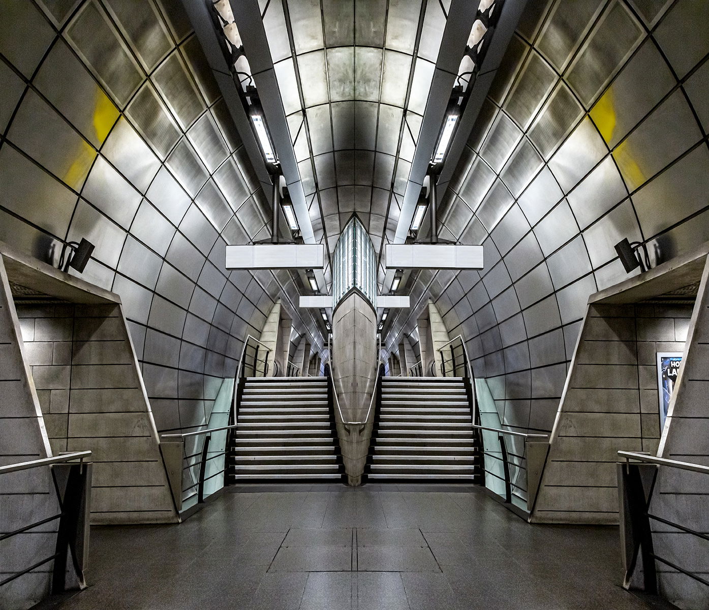 Tube