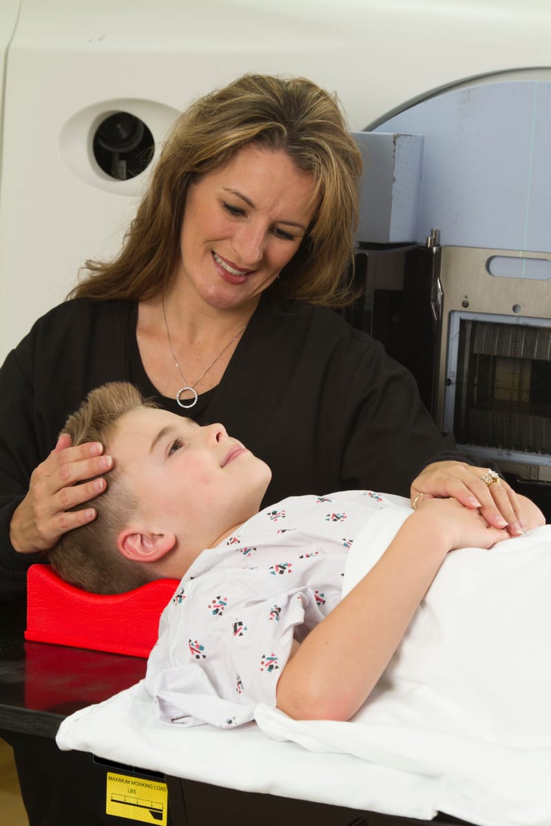جلسات منزلية لعلاج التواء الرقبة عند الرضع (Torticollis) وتسطيح الرأس في الكويت