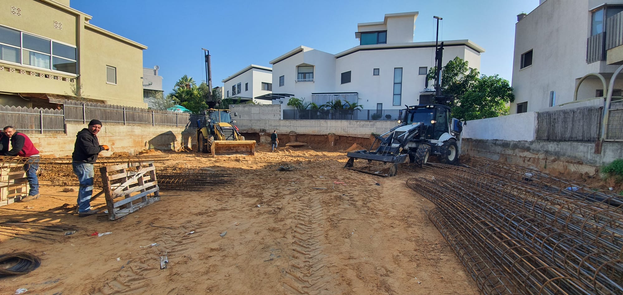 ביצוע דו משפחתי בבבאר יעקב שלד עד מפתח