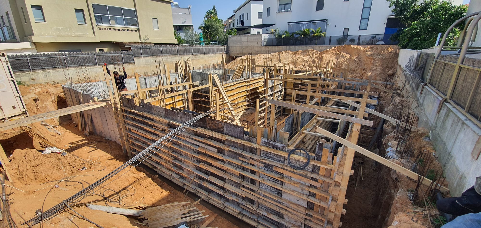 ביצוע דו משפחתי בבבאר יעקב שלד עד מפתח