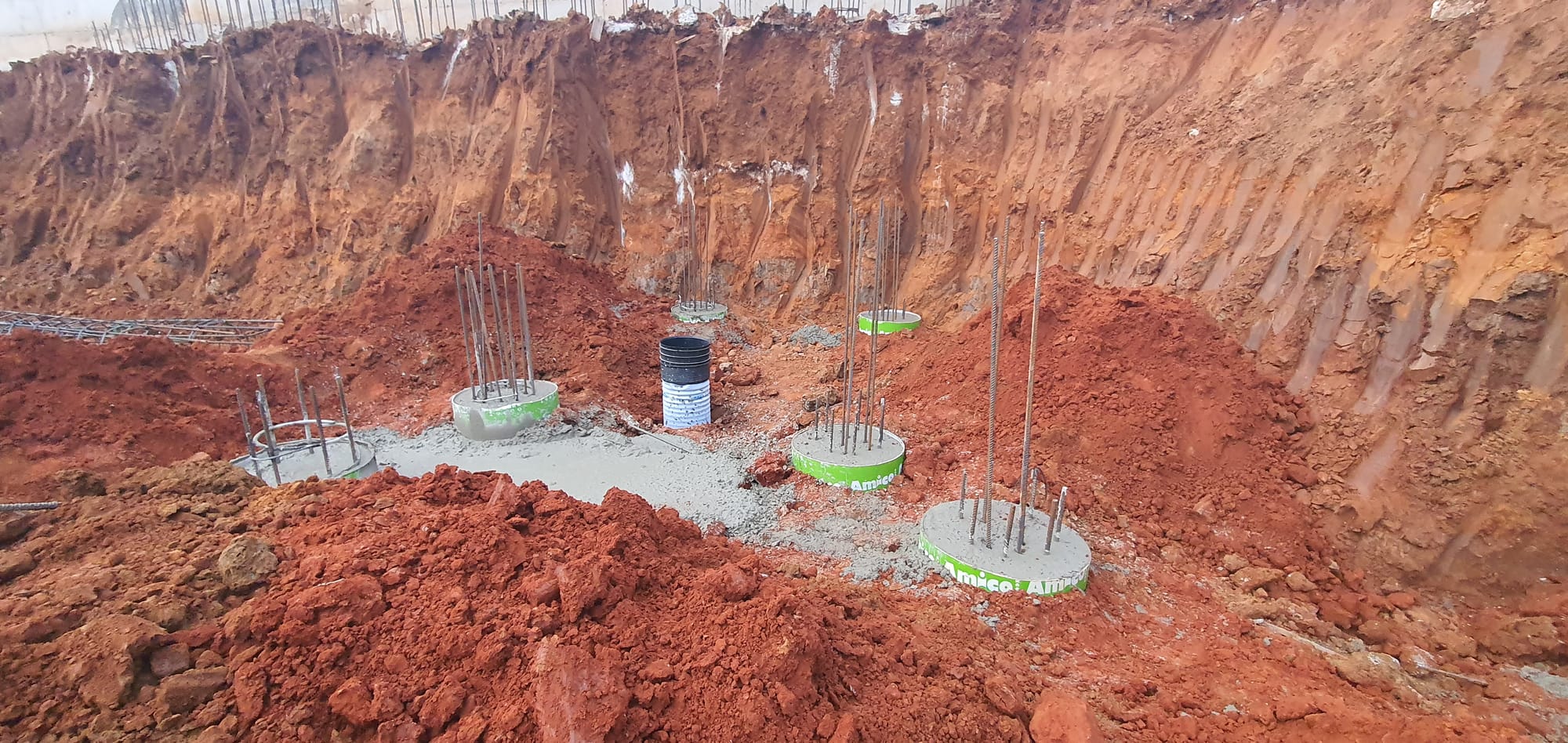 בנית שלד בית דו משפחתי ברעננה