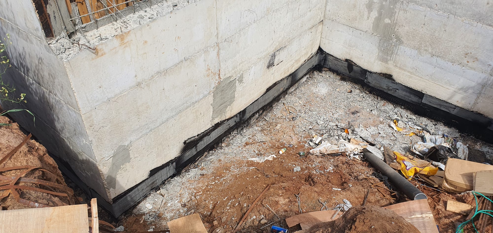 בנית שלד בית דו משפחתי ברעננה