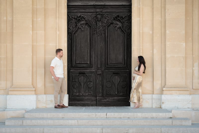 CETTE SÉANCE PHOTO EN EXTÉRIEUR EST BIEN PLUS QU'UN SIMPLE SOUVENIR DE GROSSESSE