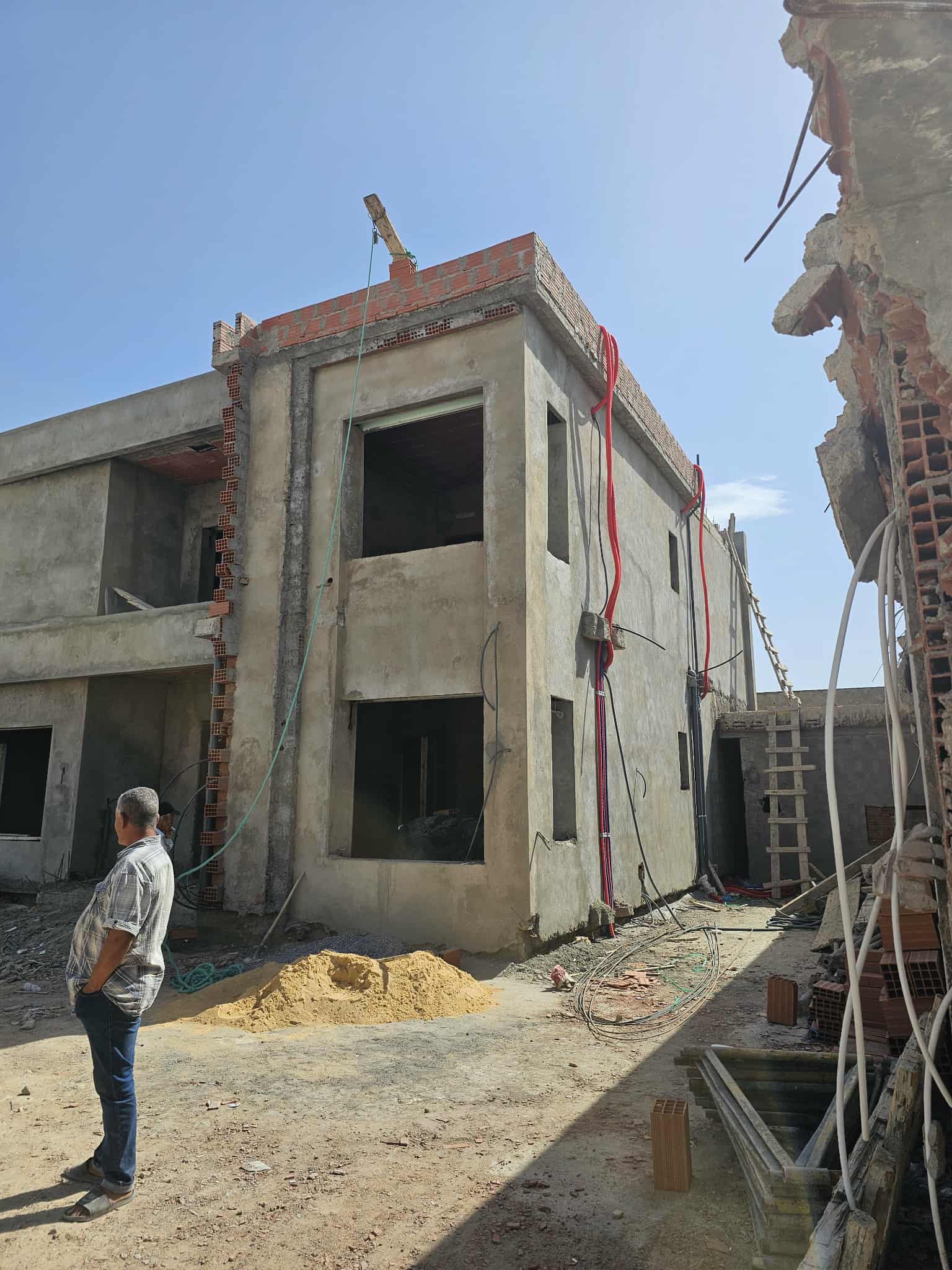 Monitoring the construction site