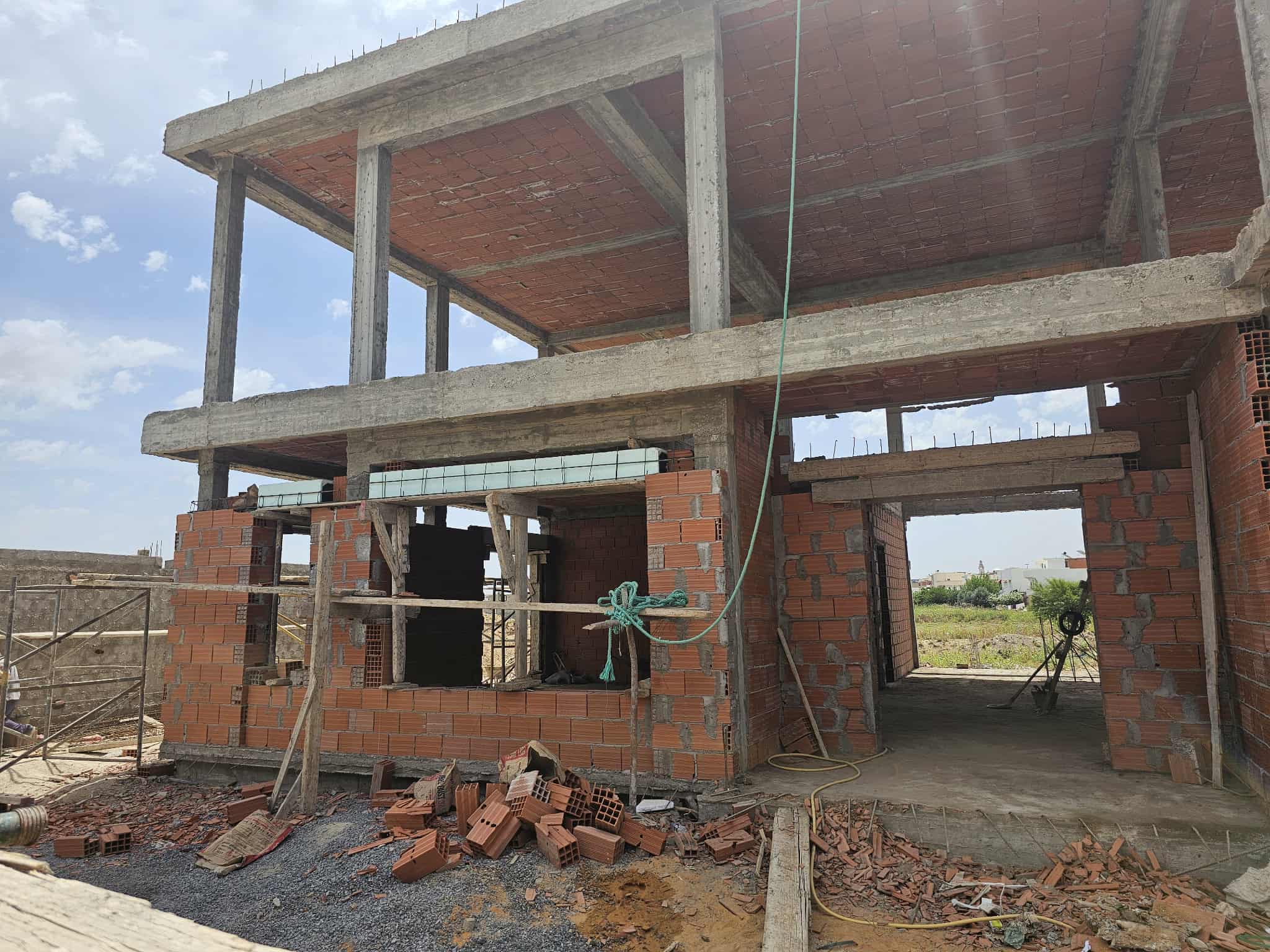 Monitoring the construction site