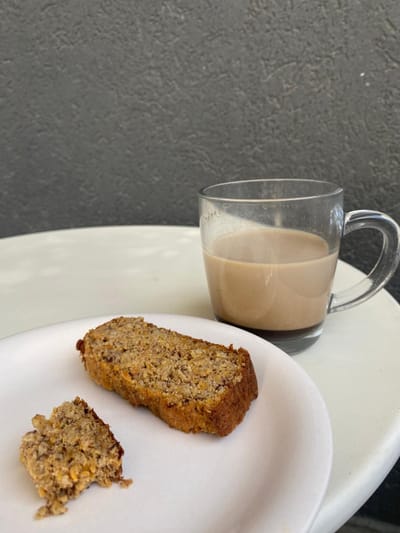 עוגת "דבש" ללא סוכר וגלוטן