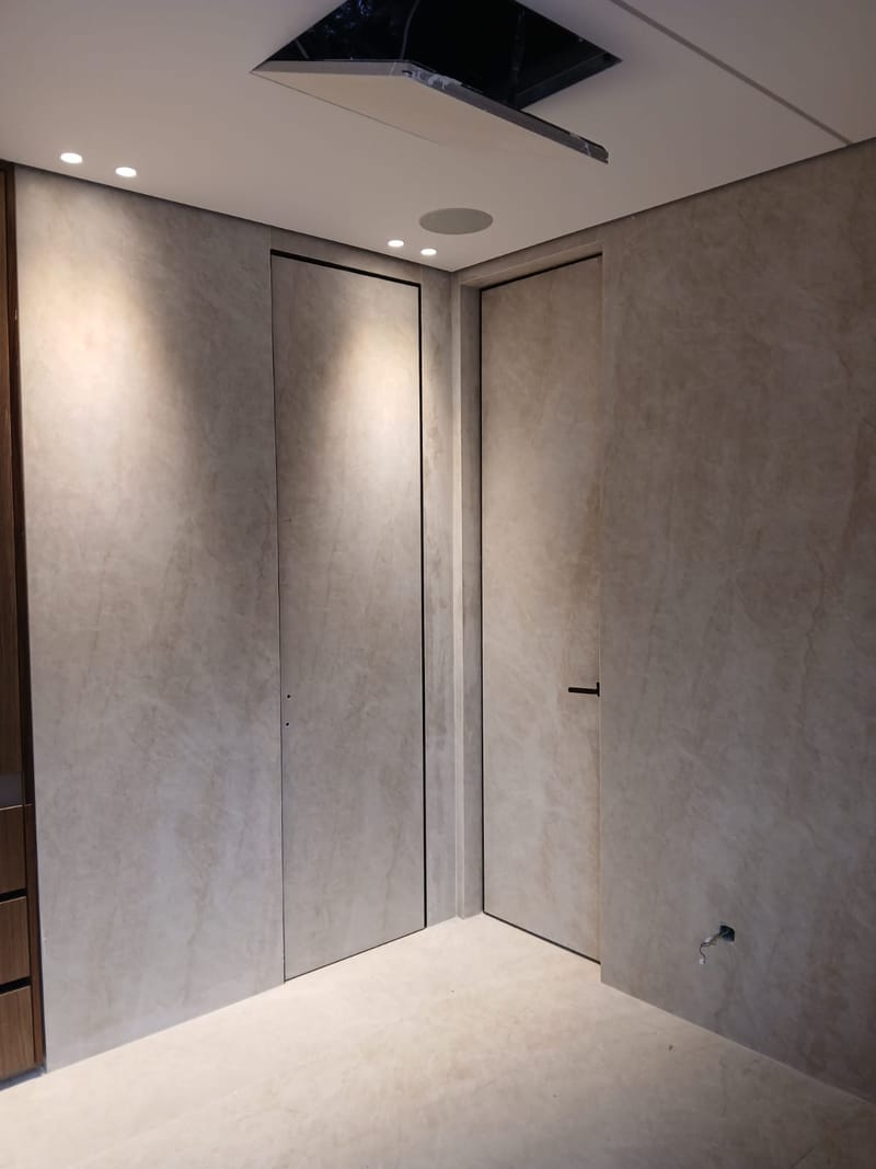 מהיום אתם מעצבים את דלת הכניסה  image