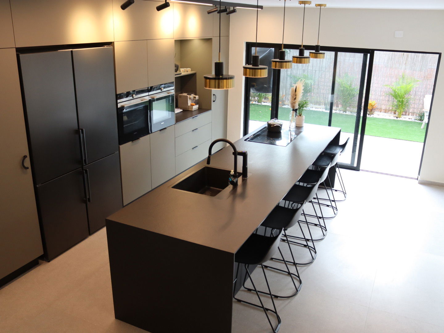 פרוייקט וילה במודיעין שיפוץ פנימי וחיצוני