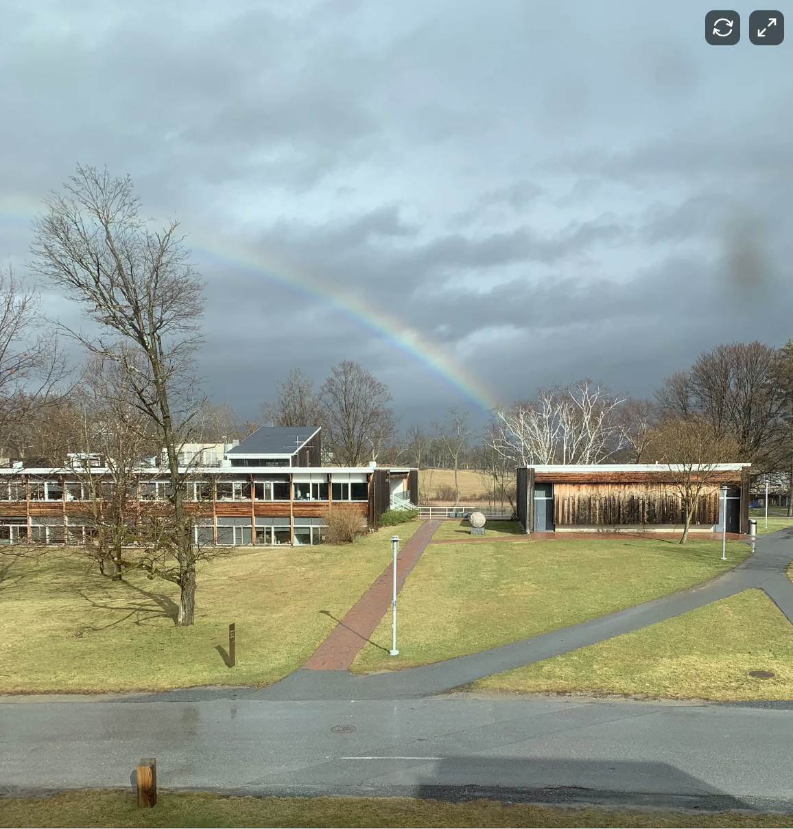 Substack: The Tenacity https://sarasobota.substack.com/