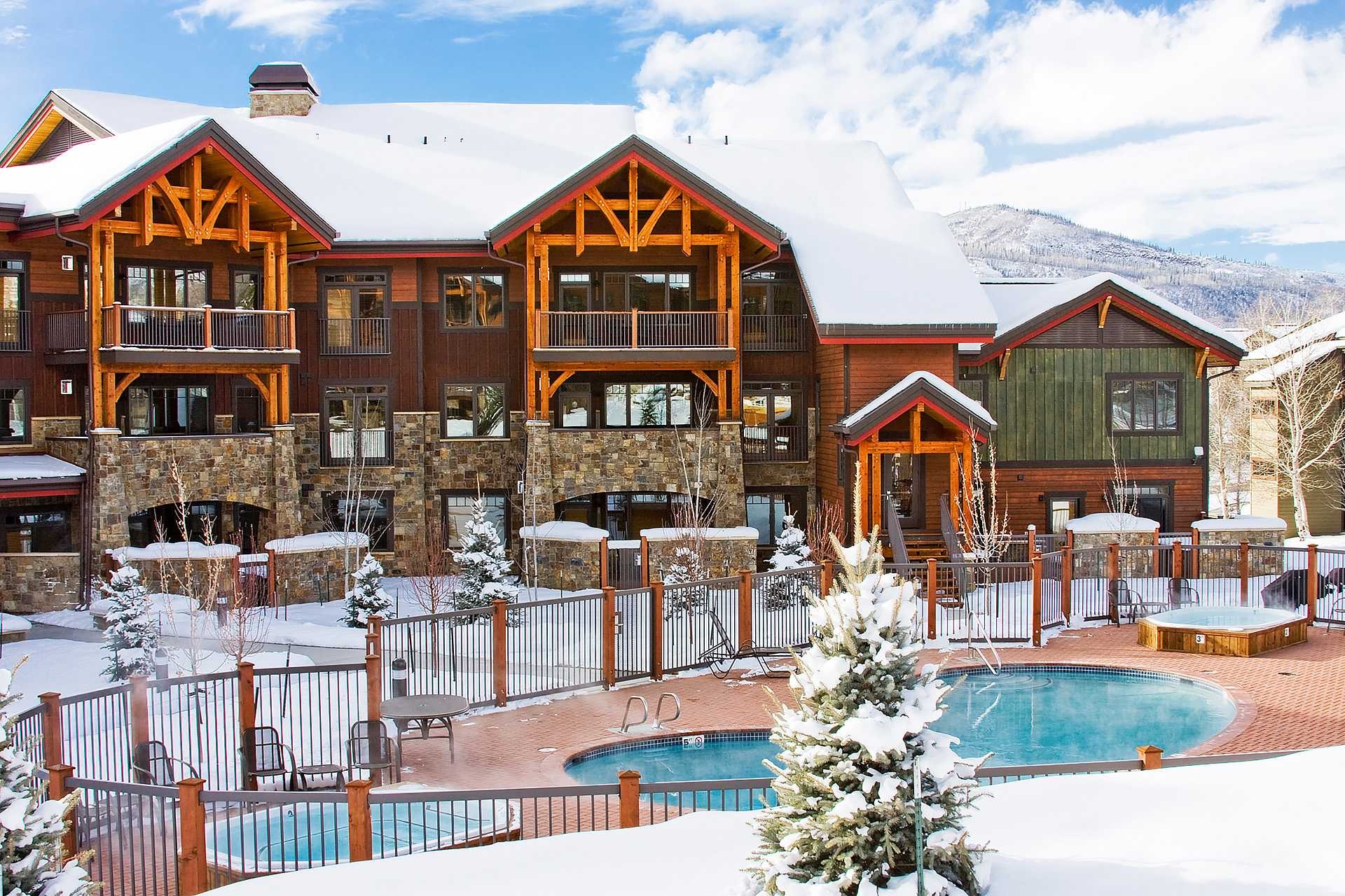 Bear Lodge
