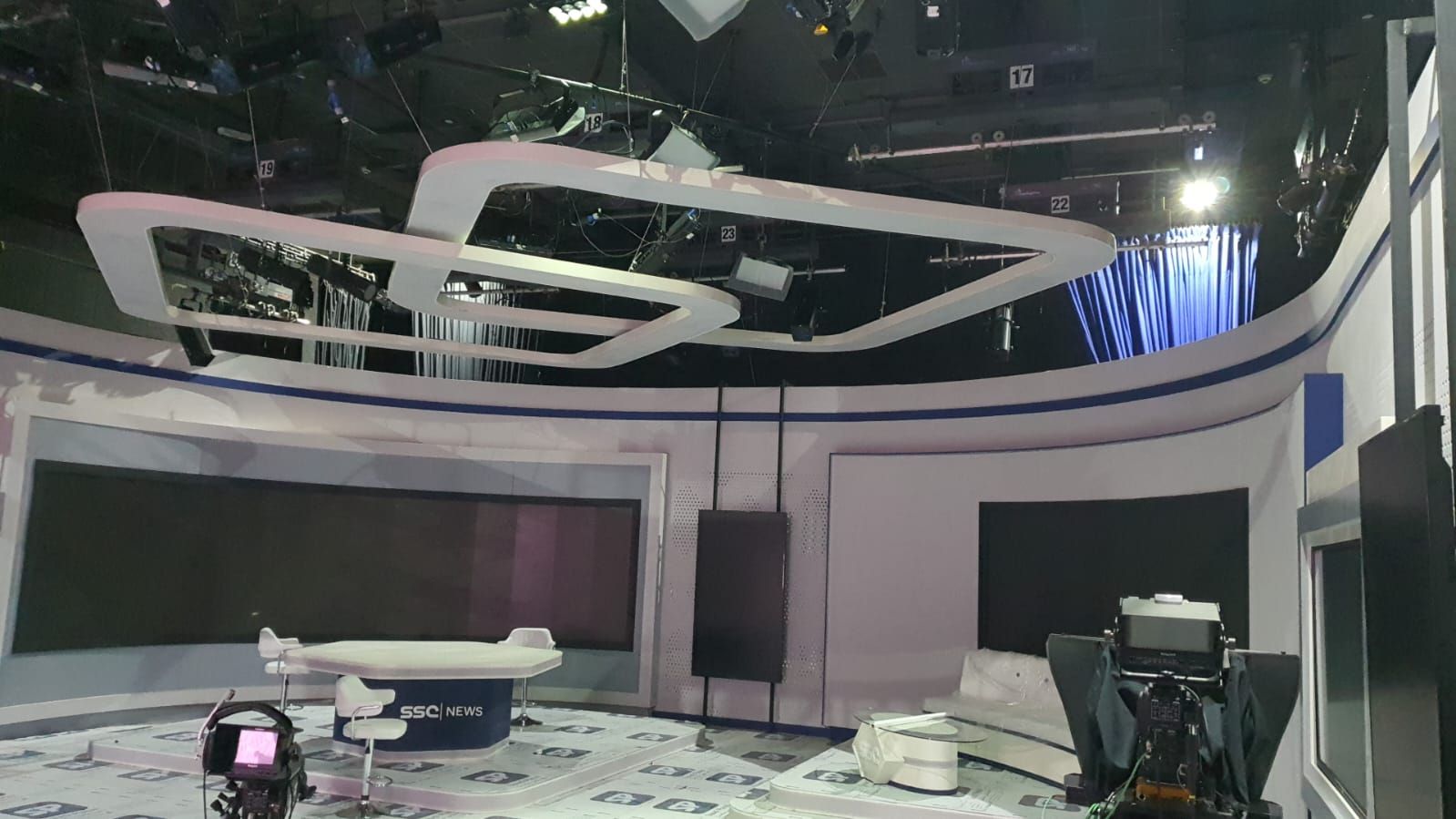 شاشات LED داخلية لاستديوهات MBC