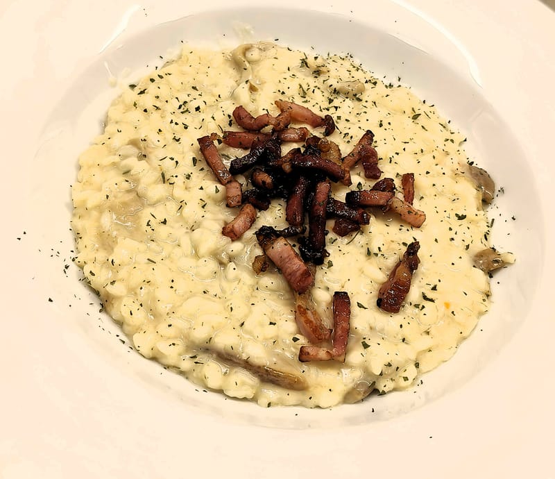 RISOTTO AI FUNGHI PORCINI CON SPECK CROCCANTE
