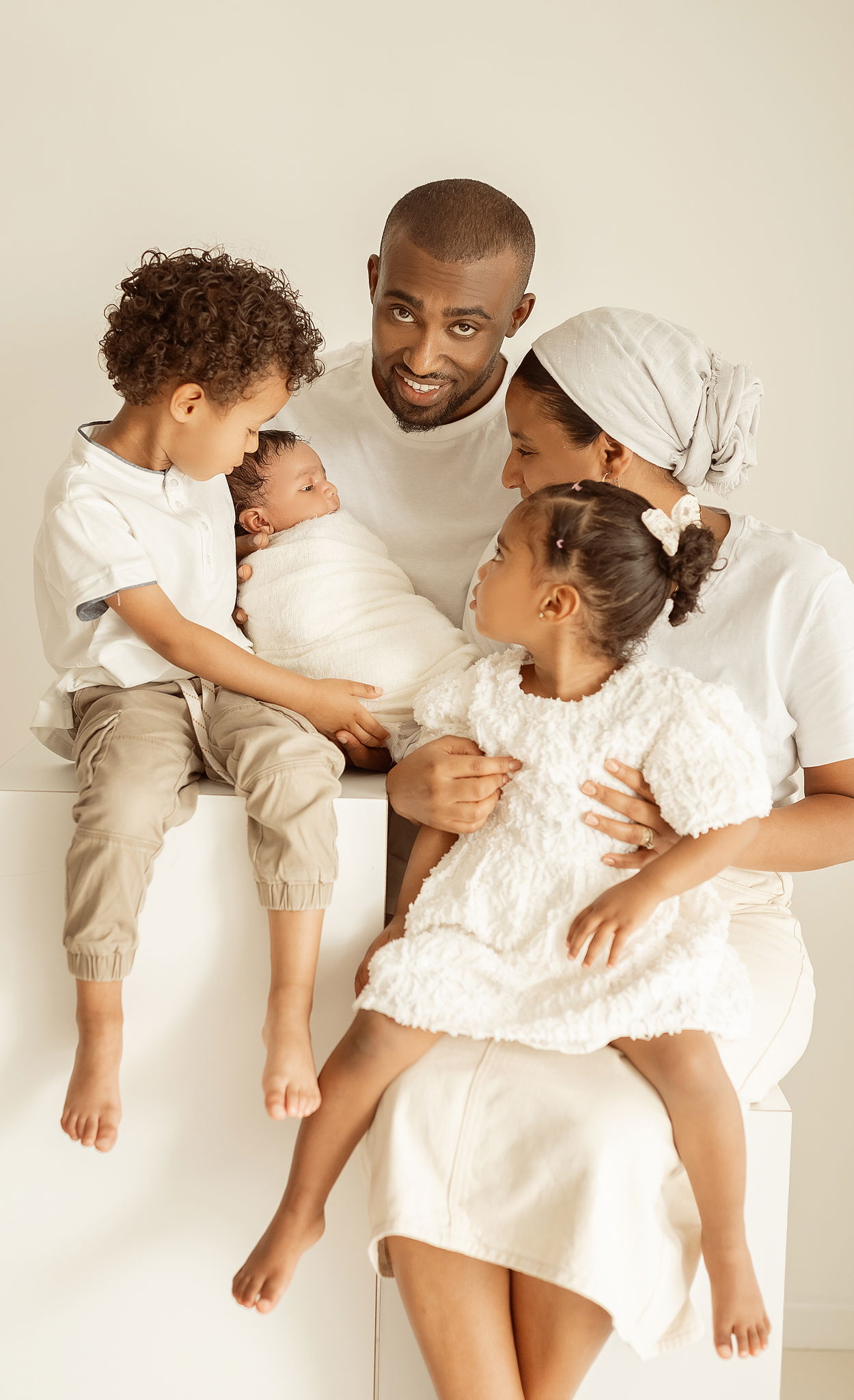 צילום ילדים בסטודיו | צילום גיל שנה בסטודיו