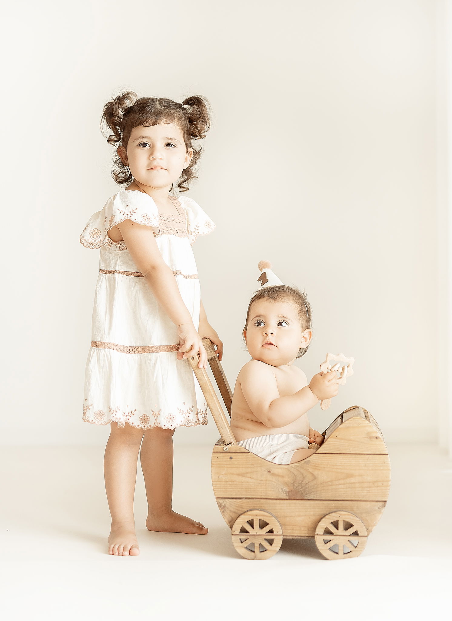 צילום ילדים בסטודיו | צילום גיל שנה בסטודיו