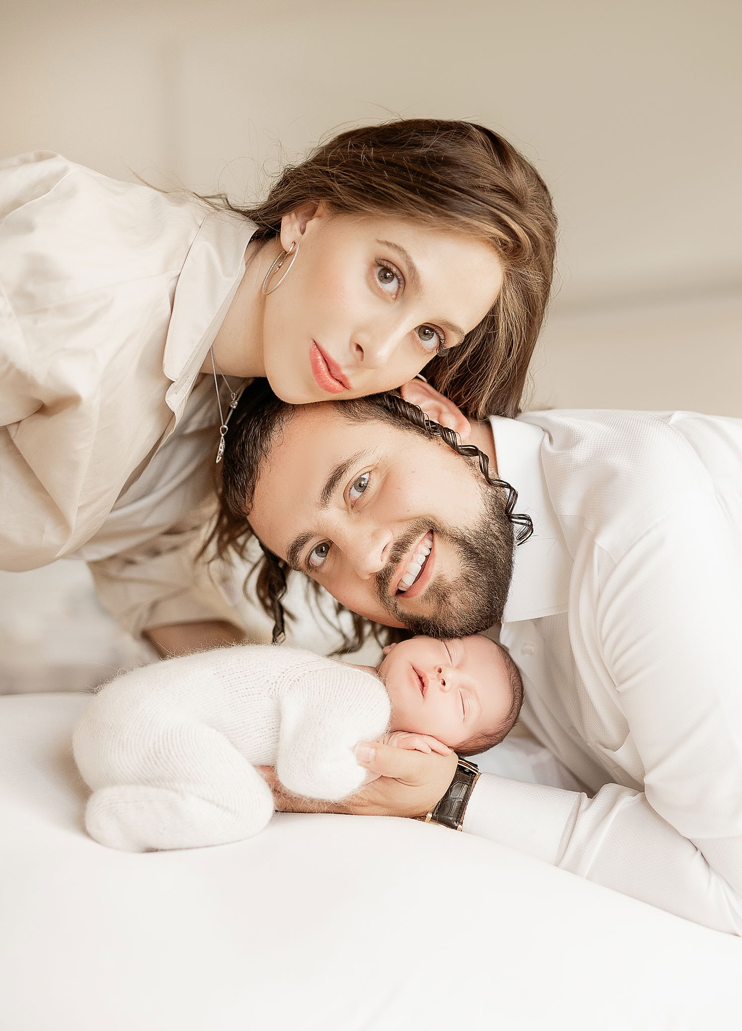 צילום בבית הלקוח באור טבעי- הרגעים הכי אמיתיים שלכם במקום הכי קרוב ללב