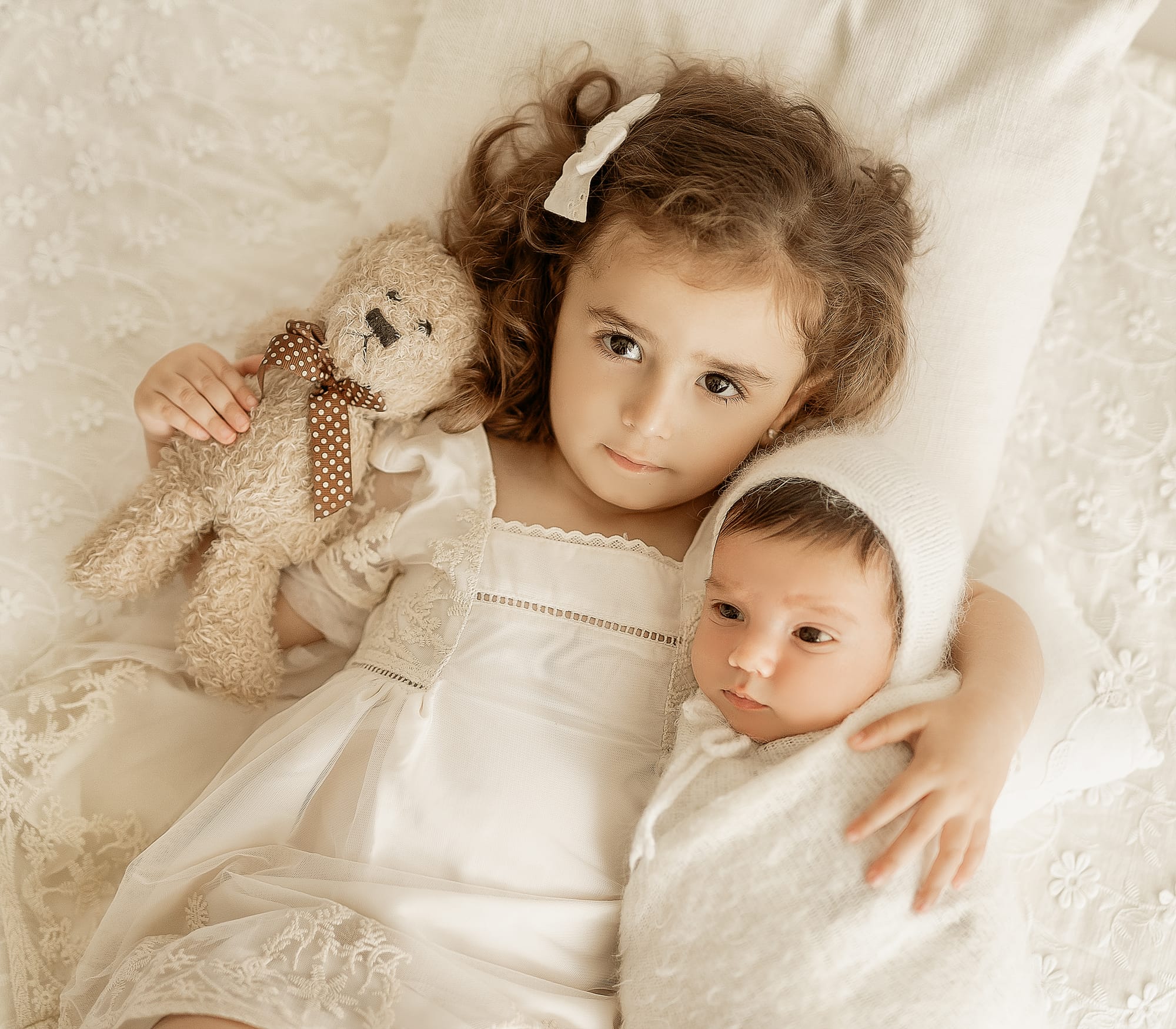 צילום בבית הלקוח באור טבעי- הרגעים הכי אמיתיים שלכם במקום הכי קרוב ללב