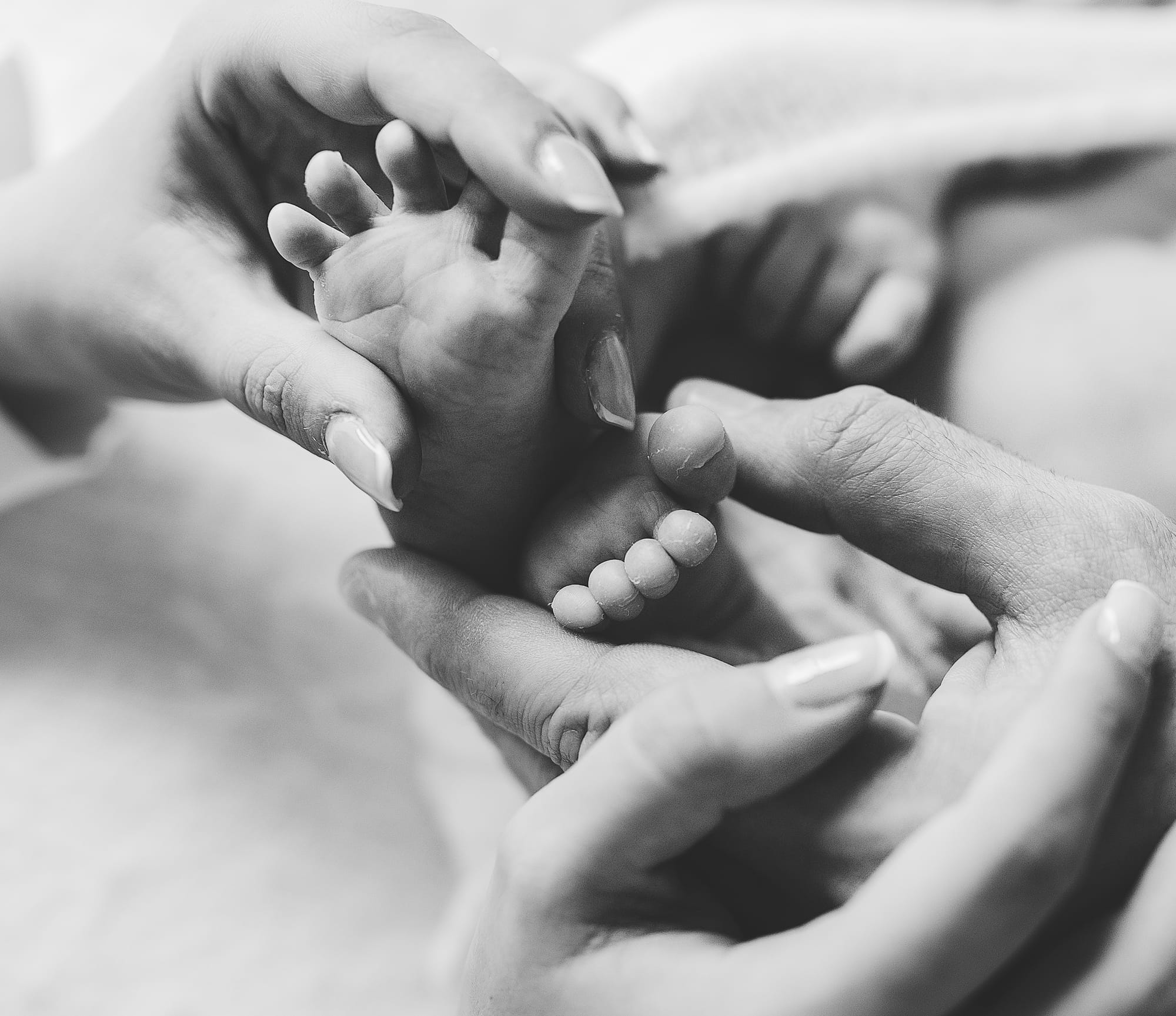 צילום בבית הלקוח באור טבעי- הרגעים הכי אמיתיים שלכם במקום הכי קרוב ללב