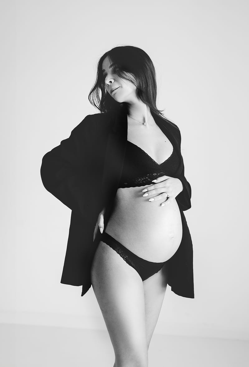 הריון בסטודיו\ בית הלקוח