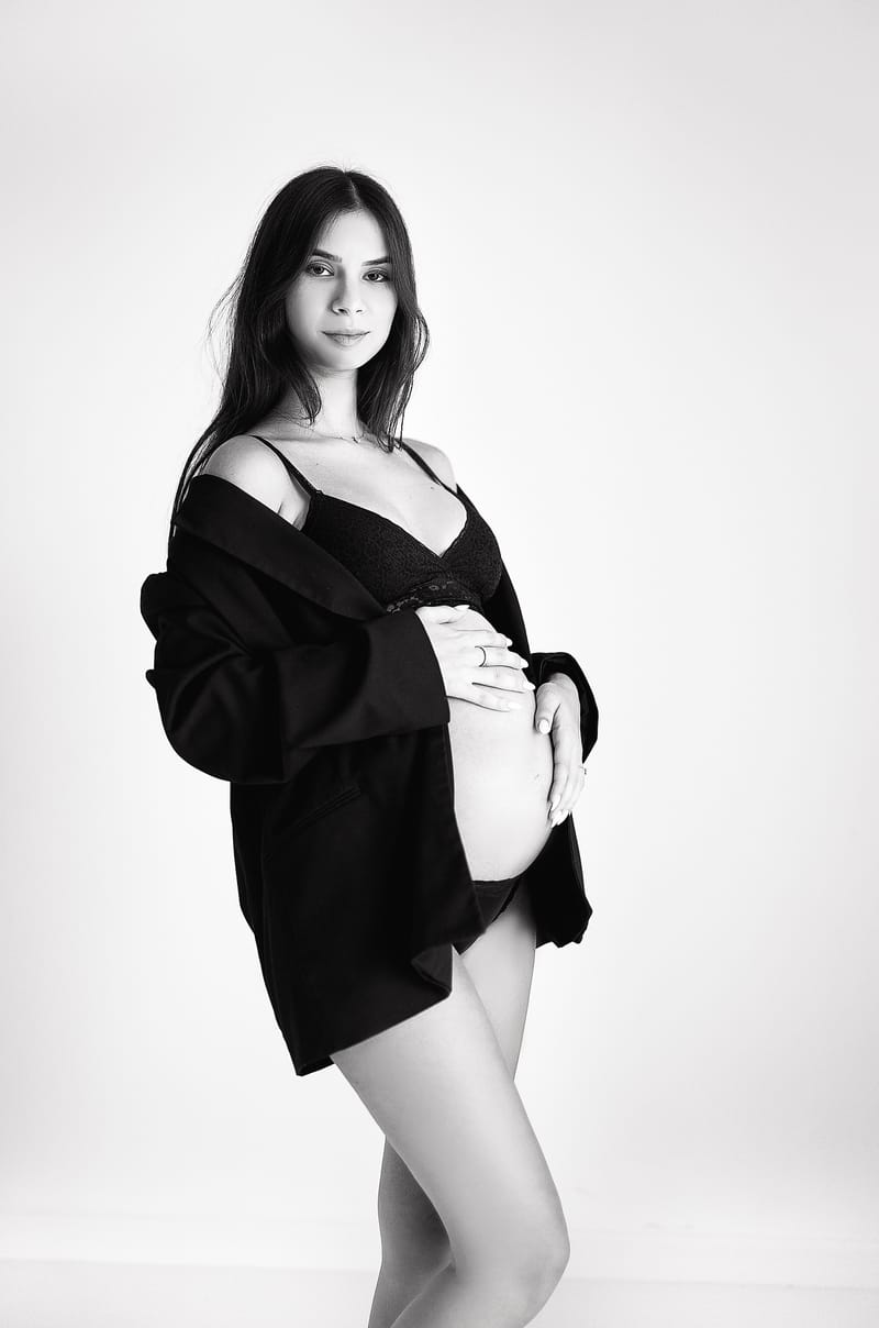 הריון בסטודיו\ בית הלקוח