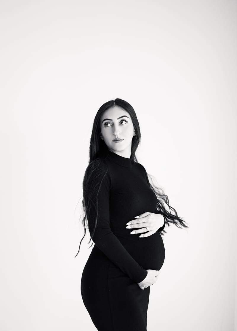 הריון בסטודיו\ בית הלקוח