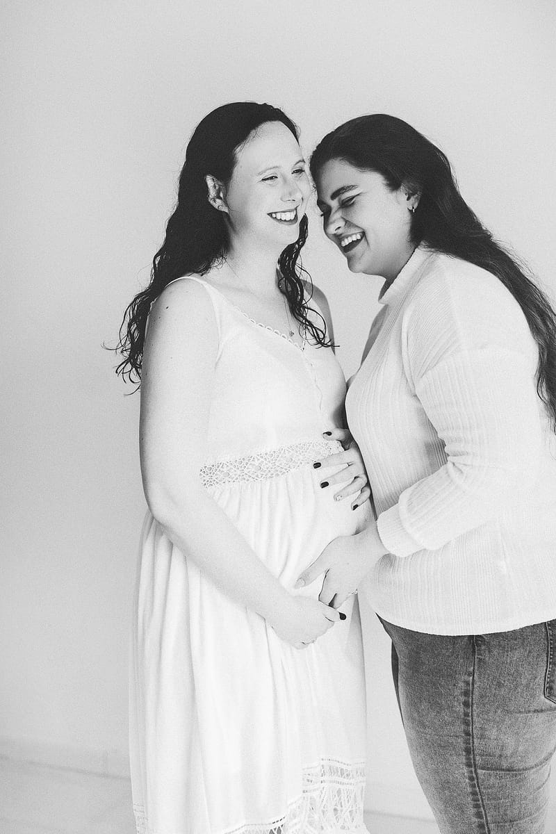 הריון בסטודיו\ בית הלקוח