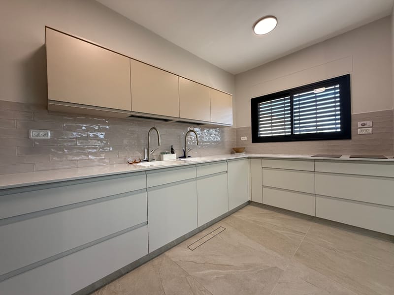 ✨ברוכים הבאים למול מדבר - חווית אירוח מעוררת השראה בלב הנוף✨