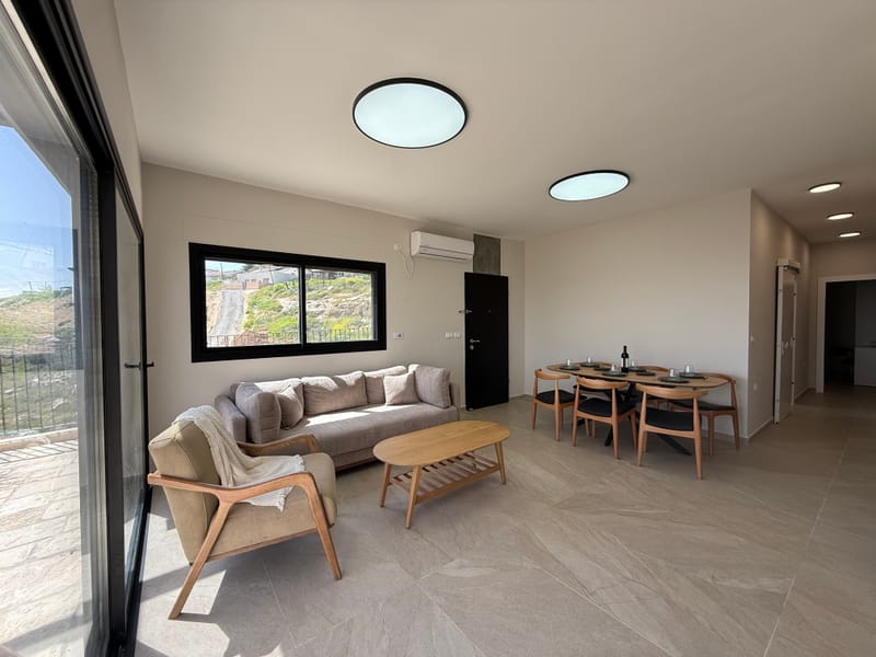 ✨ברוכים הבאים למול מדבר - חווית אירוח מעוררת השראה בלב הנוף✨