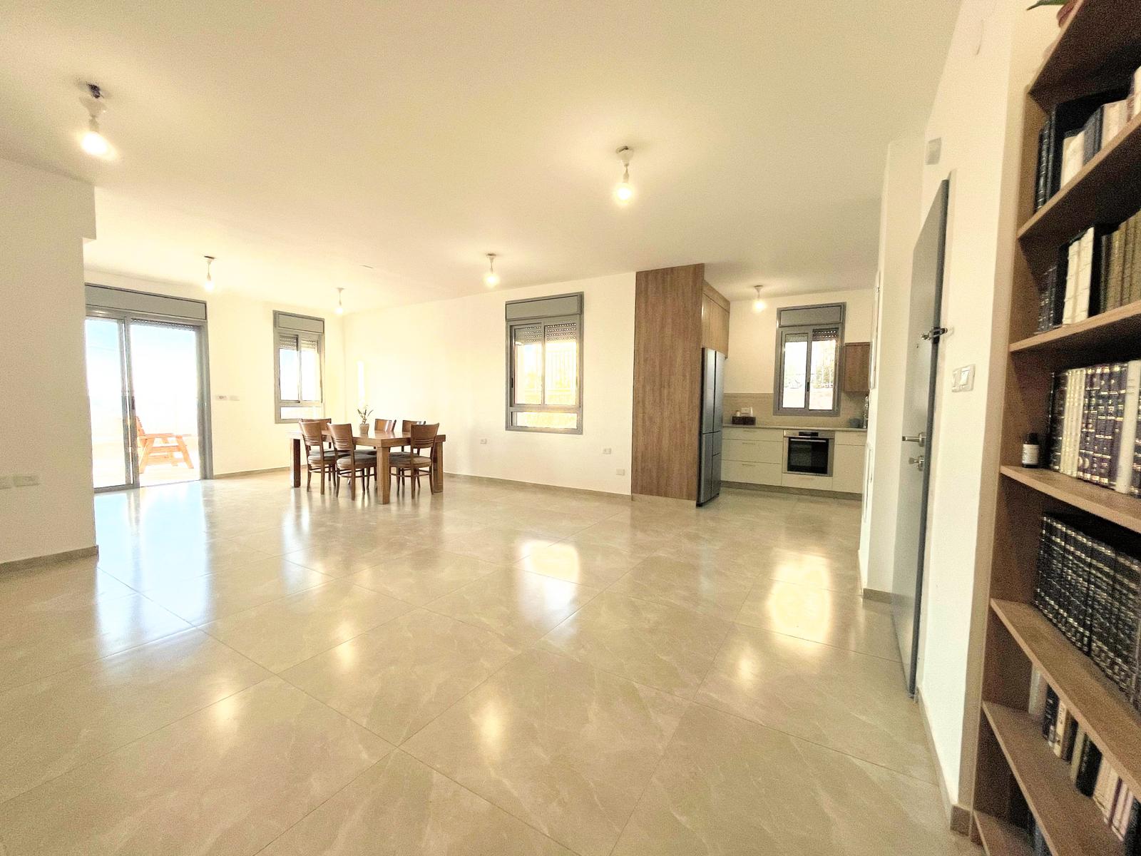 Peace in the landscape of a well-kept and invested villa