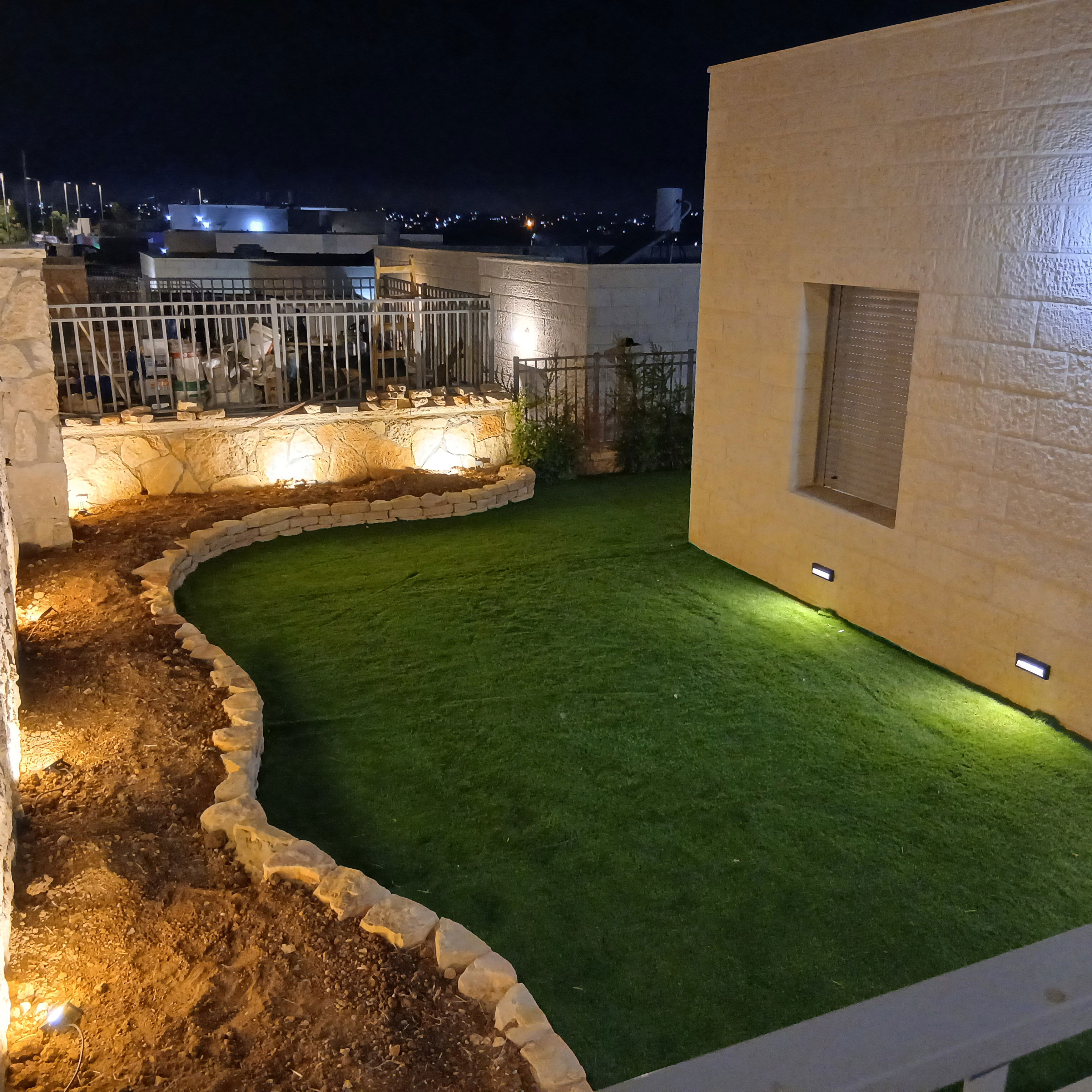 Peace in the landscape of a well-kept and invested villa