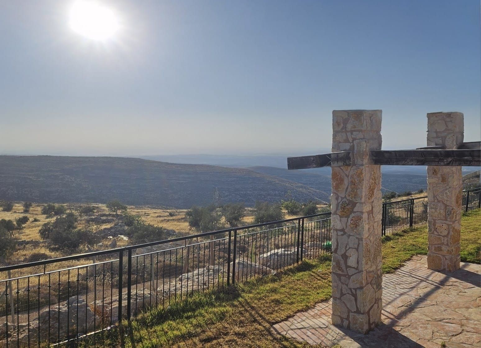 🌟 צימר "שירת הכוכבים" – חופשה רגועה בפסגות הרי יהודה 🌟