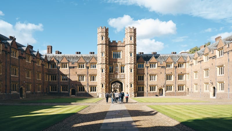  💷 ARDEN UNIVERSITY