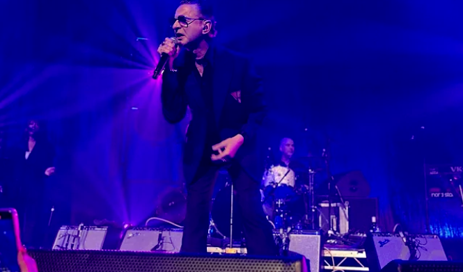 Dave Gahan, hommage à Mark Lanegan