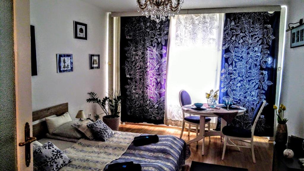 WestEnd Apartment – Your Stylish Retreat in the Heart of Budapest