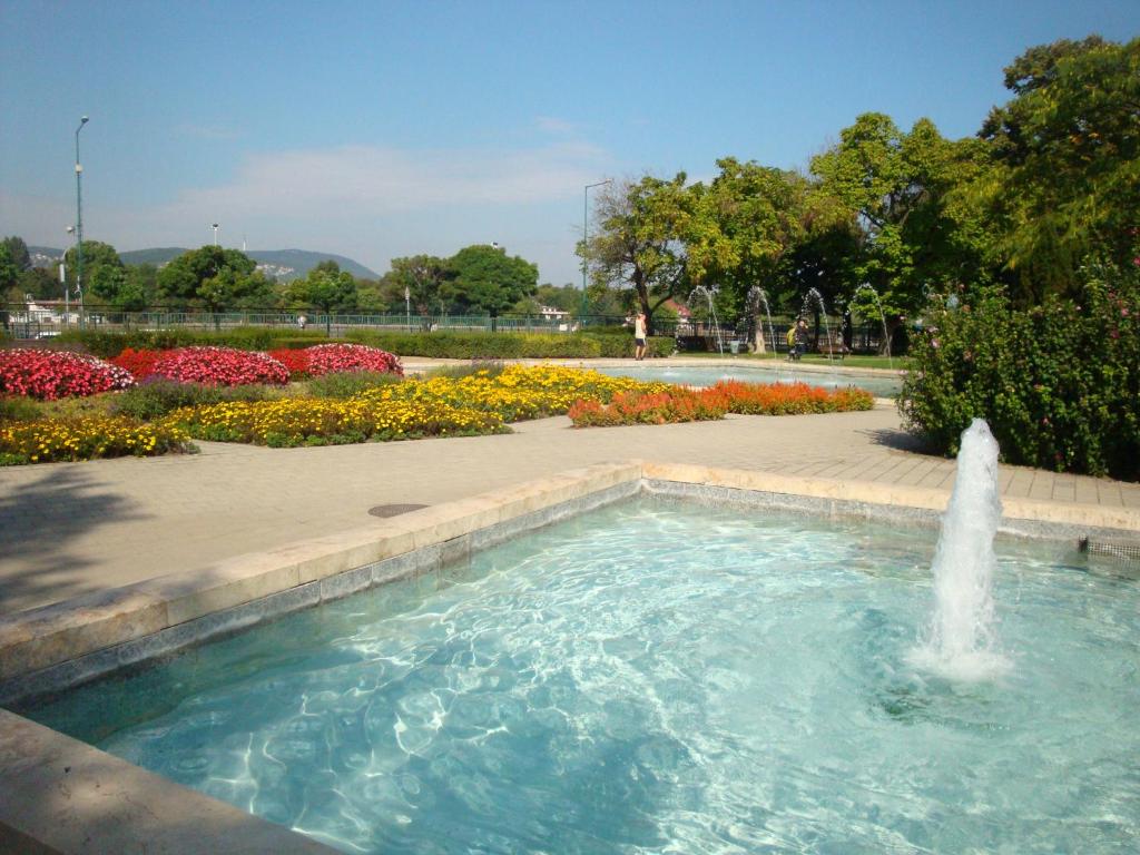 Szent István Park – A Green Oasis in the City