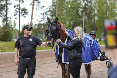 Helatorstain paikallisravit