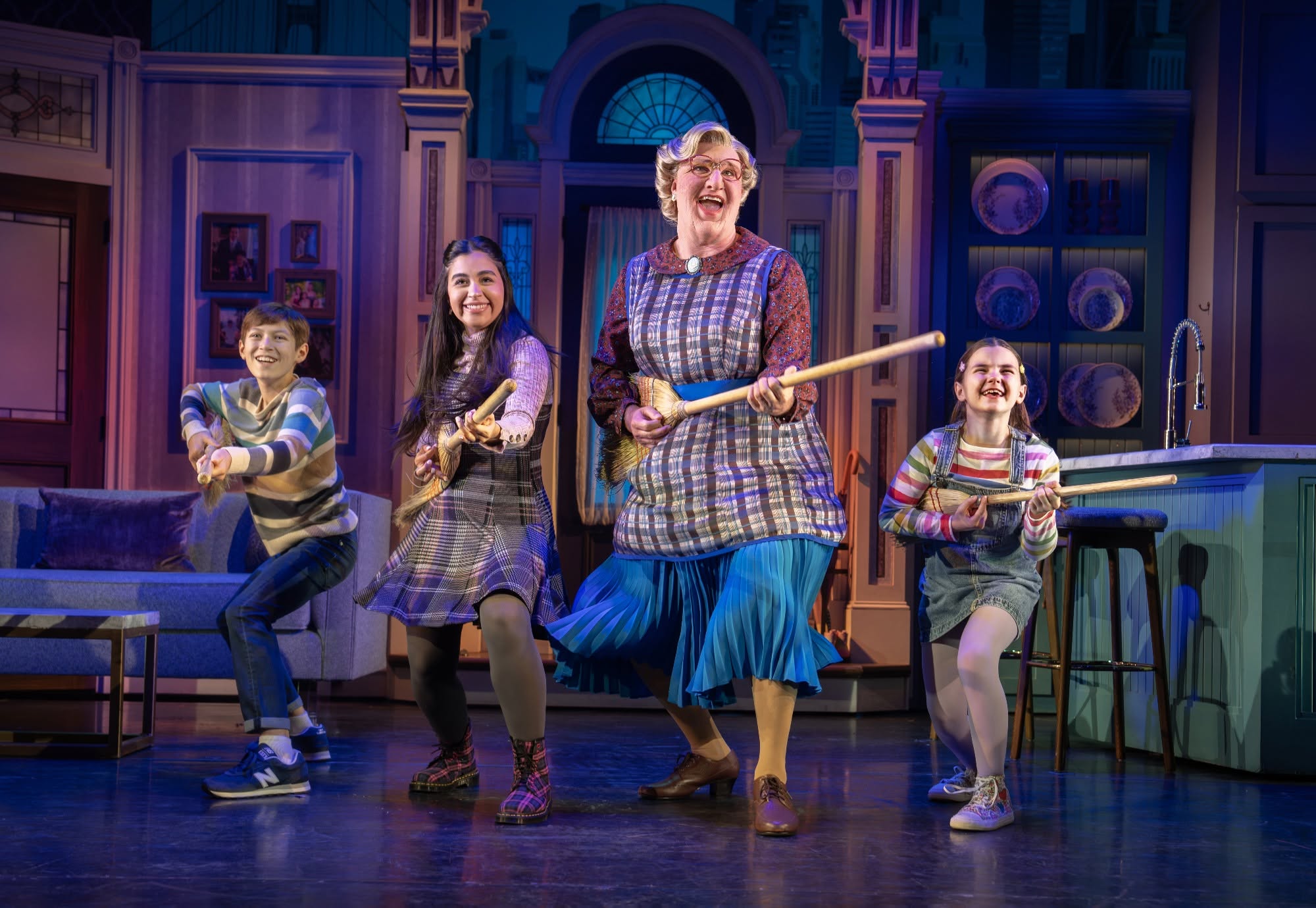 "Mrs. Doubtfire" - by Karey Kirkpatrick, John O’Farrell and Wayne Kirkpatrick - Hanover Theatre for the Performing Arts (Worcester, MA.) - REVIEW
