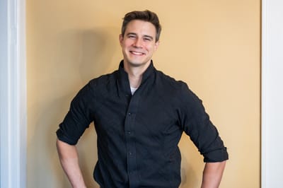 "Dungeons & Dragons: The Twenty-Sided Tavern" welcomes JACK LEPIARZ (“Jacques Ze Whipper”) back to the Tavern in the role of “Mischief” for a limited run (Boston, MA.)