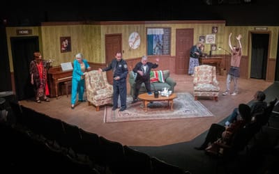 "The Chesapeake Chicks" - by Peter Zachari - Quannapowitt Players (Reading, MA.) - REVIEW