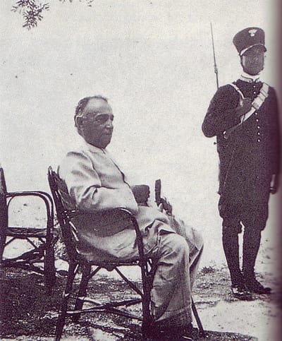 LA LEGGE ANTMASSONICA ALLA CAMERA
MUSSOLINI, GRAMSCI E...