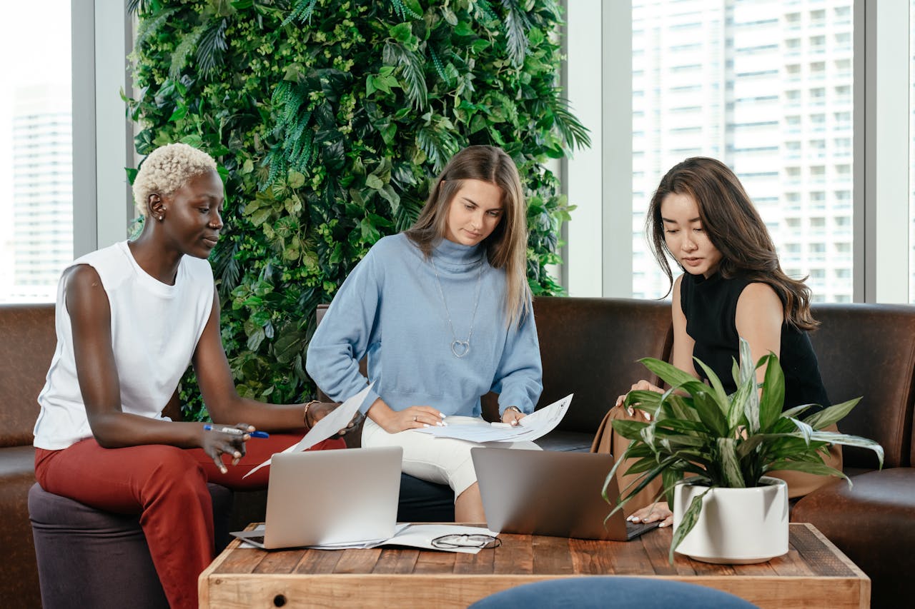 Emergency Cash Loans: A Practical Guide for When Money Can’t Wait