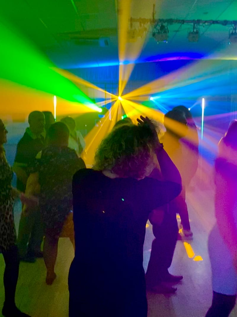 Party DJ's & Disco's