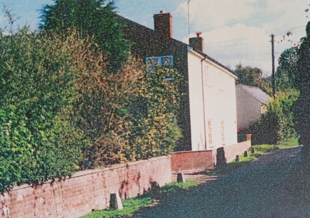Marl House (Marl Cottage)
