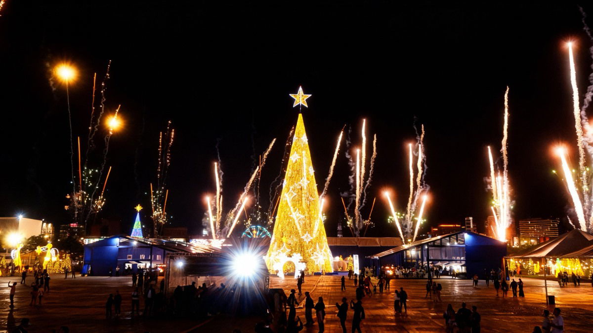 Sucesso de público, inclusão e impacto econômico marcam a primeira semana do Nosso Natal 2025 na Esplanada dos Ministérios