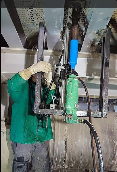 FURNACE BOTTOM DRILLING FOR BUBBLERS