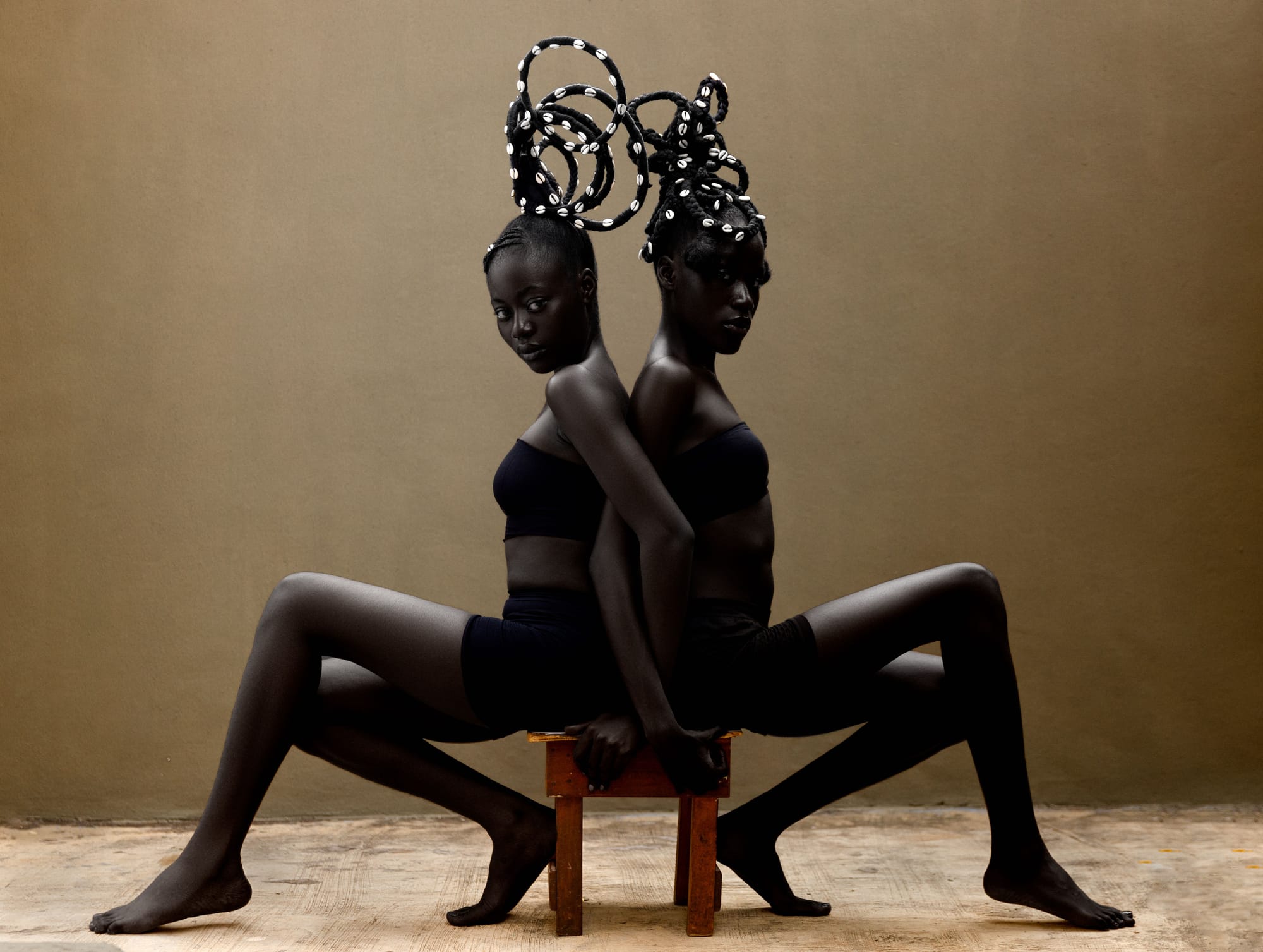 The Art of Her Crown 