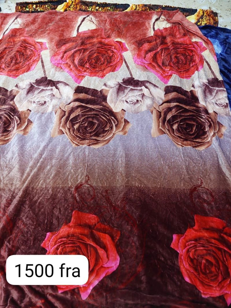 FRAZADA GRUESA DOBLE