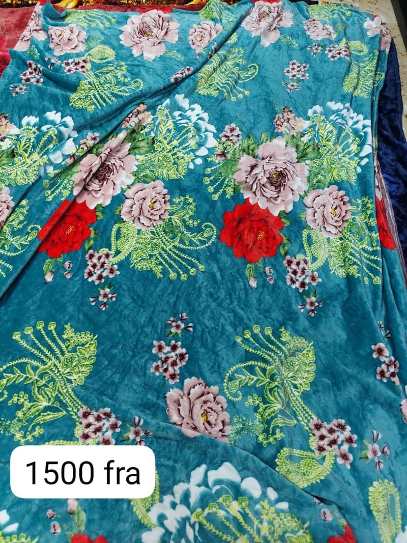 FRAZADA GRUESA DOBLE