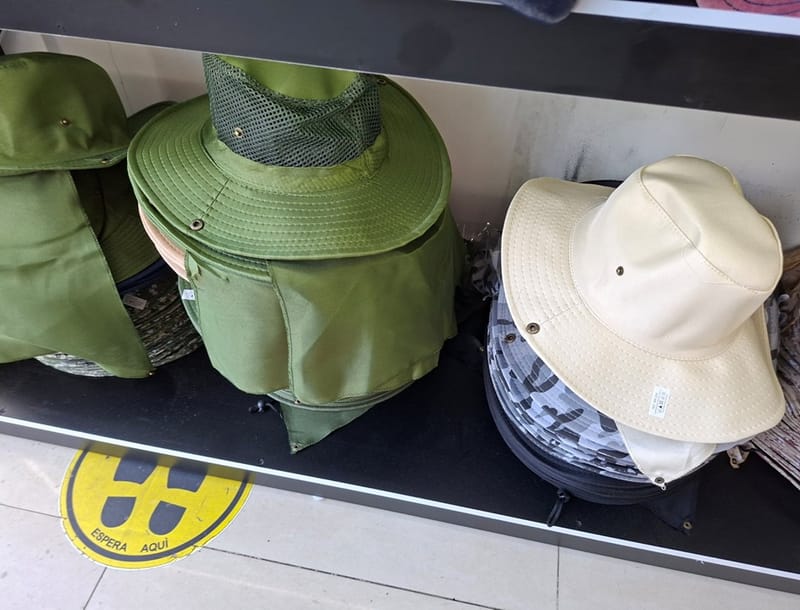 TIENDA DE GORRAS - SOMBRERA ADRIANA